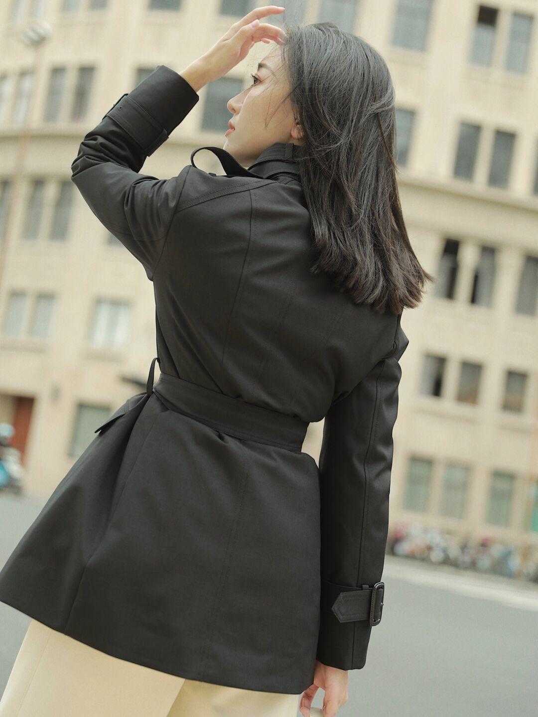 博主|大衣穿不出女人味不要怕,入手这款收腰款大衣,上身秒有小蛮腰