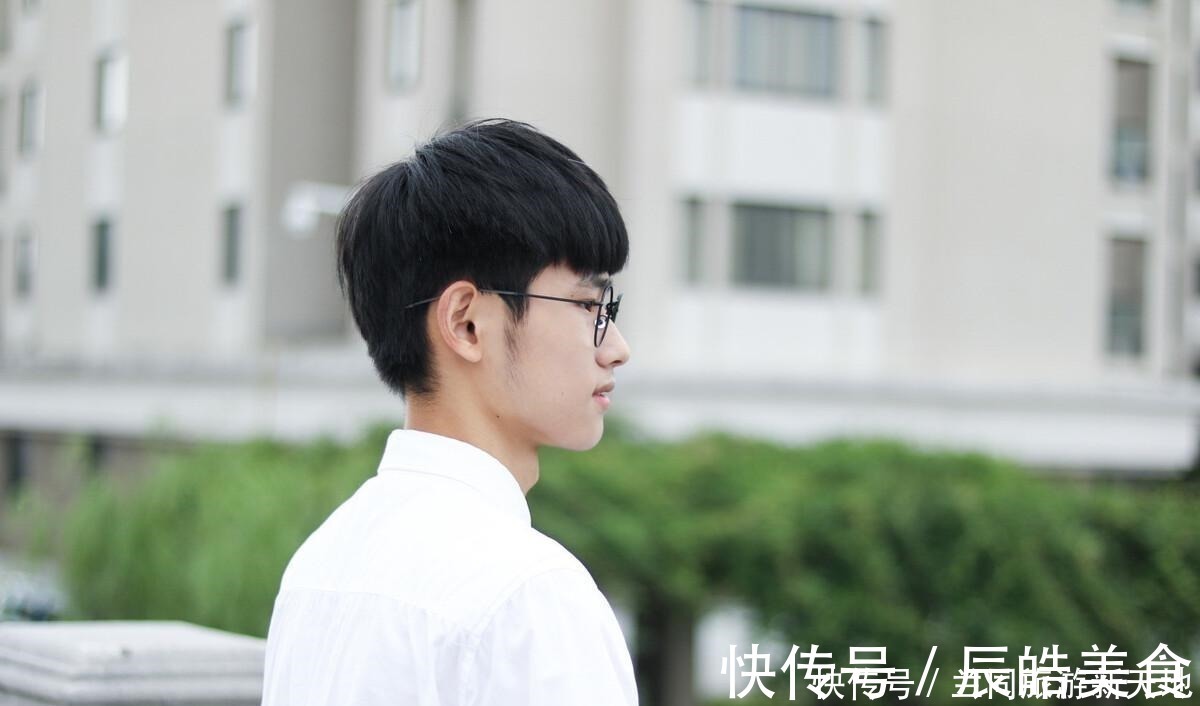 教授|李玫瑾教授忠告孩子这3个生日很重要,再穷也不能随便过