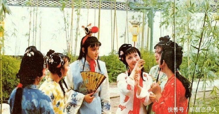 宝玉|王熙凤如此精明,为何拿戏子取笑林黛玉她比宝玉更懂黛玉!