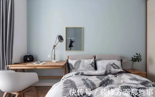 书桌|128㎡北欧四居室,横厅布局,你以为中间是隔断,结果是书桌