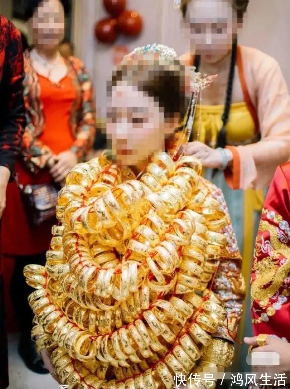 食管|乐极生悲!满月宝宝戴5只金戒指后吞下一只!这习俗太危险