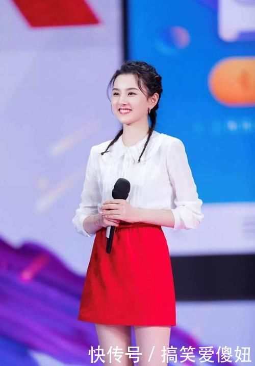 气质|冬天再懒也不要散着头发了,有静电!试试这几款扎发,气质又迷人