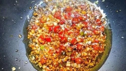  名字|娃娃菜这么做，蒜香味浓厚，辣中带甜、才能配得上这可爱的名字