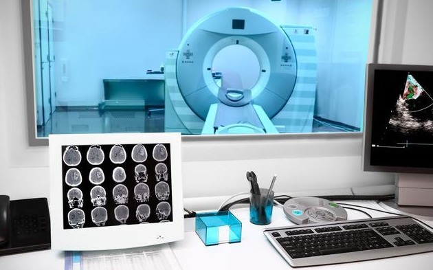 专家建议|17岁男生查出肠癌晚期，丧失手术机会！父母还以为仅仅是吃坏肚子