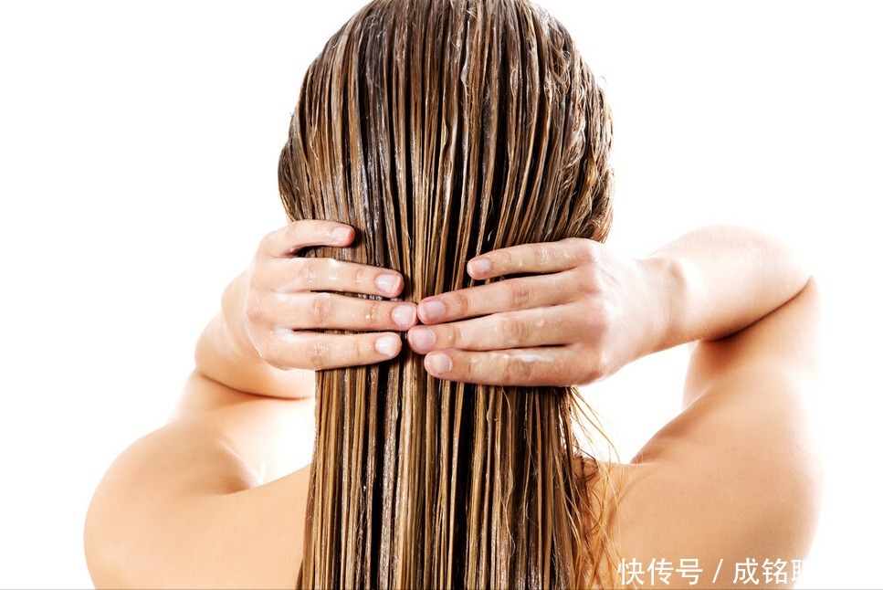 干枯|头发干枯用“护发素”还是“发膜”?两者作用不同,最好搭配用