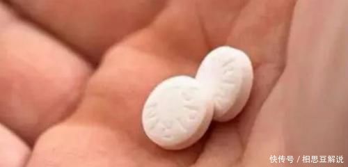 阿司匹林|洗头发前多加一步,7天不洗头依旧清爽不油腻,还能去头皮屑