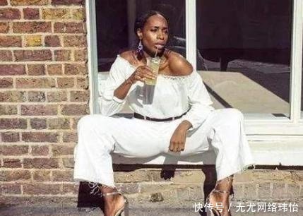 失礼|为何“箕踞”在中国古代是一种非常失礼的姿势?