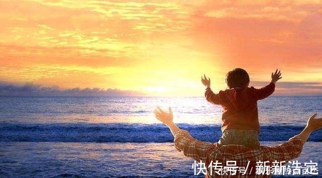 小王|双胞胎为何身高差别很大专家家长的行为直接影响孩子发育!