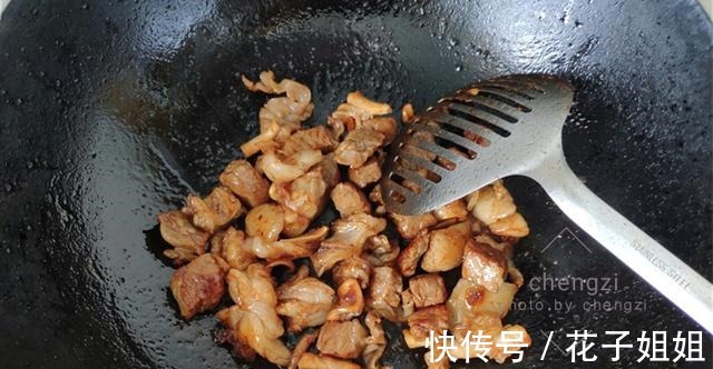 它被称为“平民虫草”，人人吃得起，营养不可小觑，冬天煲汤真好！