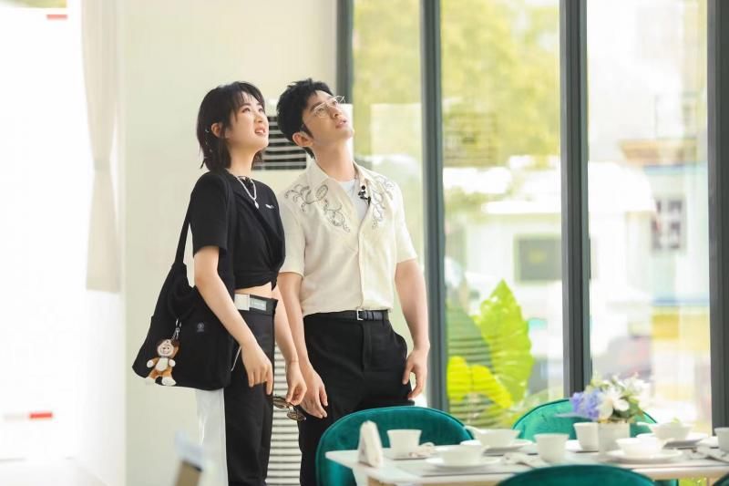 姚安娜|《中餐厅5》今晚10点开播, 厨房小白开启美食探索之旅