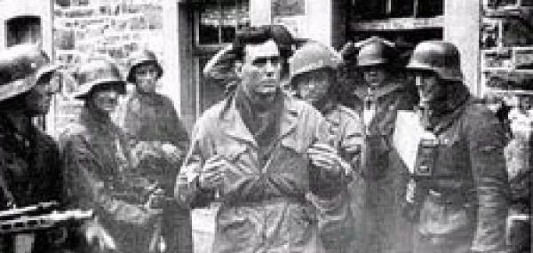 拉夫特3号战俘营|最倒霉的越狱，600名战俘挖了一年隧道，结果逃跑时却发现短了3米