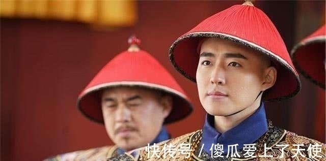 天上月$纳兰容若这首《蝶恋花》,开篇惊艳无比,十句话写尽痴心