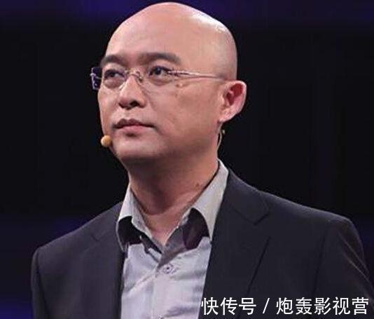 女导演|《非诚勿扰》他被女生集体灭灯,转身抱走女导演,如今两人太甜蜜