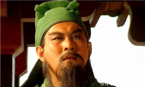 面目|刘备用一成语指责曹操,透露了一桩往事,虚伪面目暴露无遗