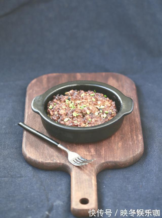 茄子最好吃的做法，不炒不炸，我家三天两头的做，每次连汁都不剩