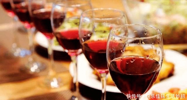 红酒|红酒为什么最好要醒酒后再喝别不懂装懂,区别不是一般的大