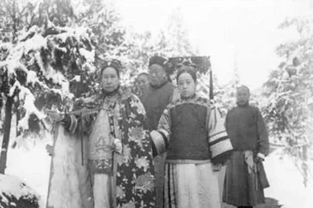 慈禧|慈禧的最后一天:早上处理光绪的后事,晚上嘴里含上了夜明珠