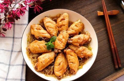 每次做此菜，筷子就没离开过，入味又解馋，好吃到停不下来