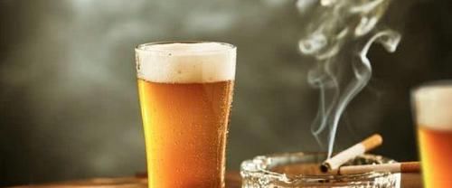  痛风发作痛哭流涕？5种食物再喜欢也请远离，痛风不会频繁发作！