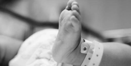 父母|医院为什么要留下新生儿的脚印呢医生可能不会说,但是父母要知
