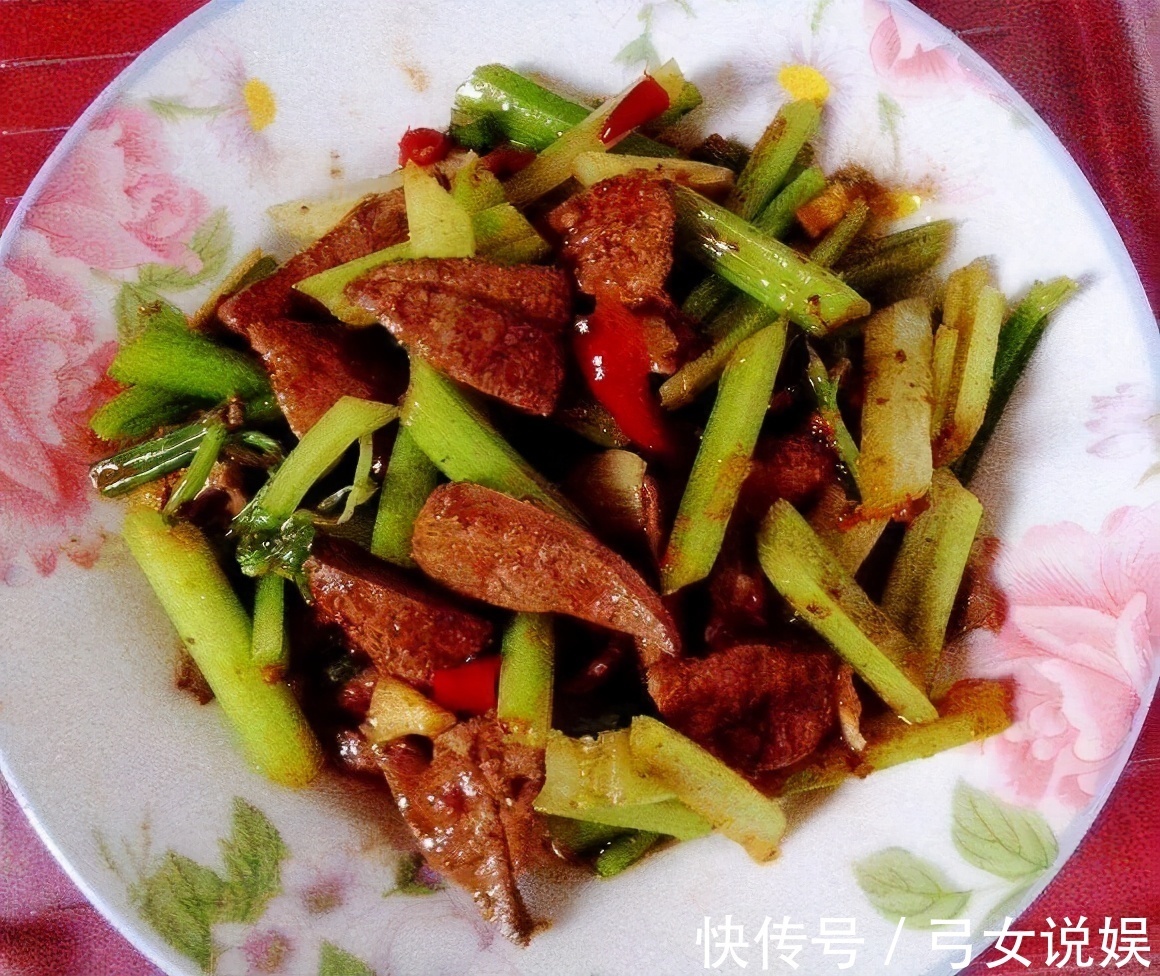 润肠|人到中年，三种美食换着吃，排毒抗衰，润肠通便，增强体质