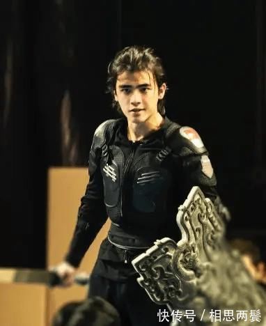 善财童子@《西游记》又被翻拍,红孩儿和哪吒一起大闹天宫,这部网大绝了!