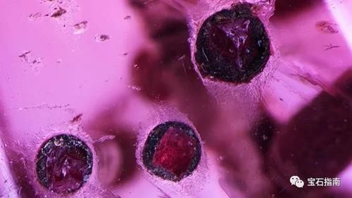 鉴定｜揭示其起源与地球深处的秘密——彩色宝石的微观世界