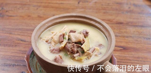 干磨菇|这个汤很容易被孕妇忽视, 却不知对孕妇对胎儿都有很大好处!