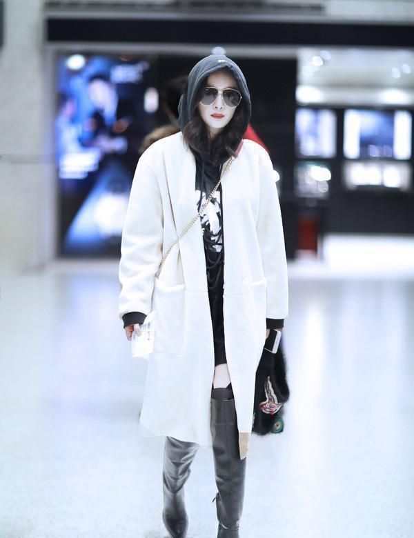 牛仔外套|我想穿帽衫, 还不想像假小子! 这种7种穿法不仅优雅, 还能显气场