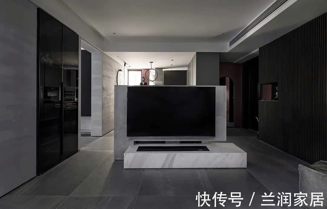 电视背景墙|五大电视背景墙，照着装！