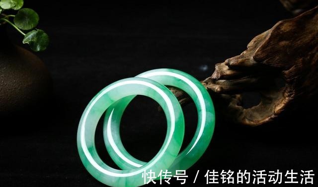 首饰&女人一生该有的8件首饰!女人一生该有的8件首饰!