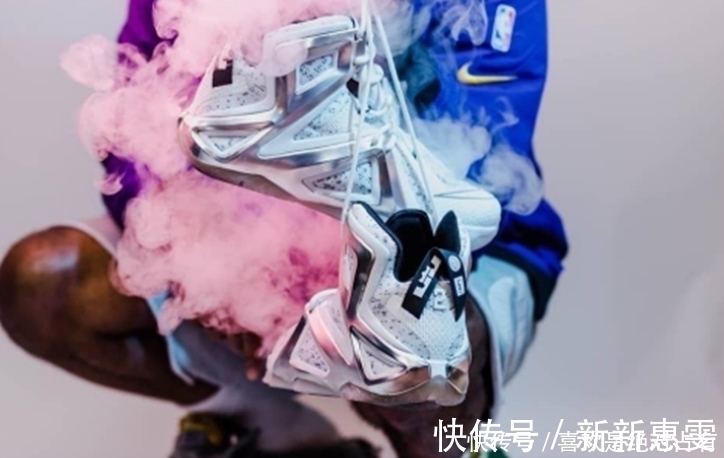 鞋面 “巾帼不让须眉”,盘点五款彰显“个性”的实战鞋款,颜值炸裂