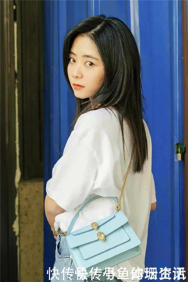 发量|脸上有这3个“特征”的女生，就放弃黑长直吧！短发更年轻上档次