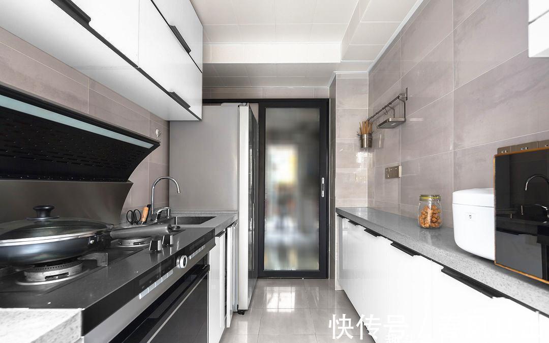 主卧室|四口之家的78㎡新房,总共16万装出小三房,赠送的露台是最大亮点