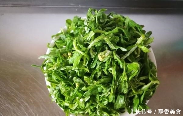 想吃|这种食物是催老剂,不少女性爱吃,医生劝你再想吃也要忍住