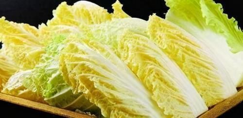 食物|女性不想老的快,坚持吃3种食物,延缓衰老,活血调经,保护子宫