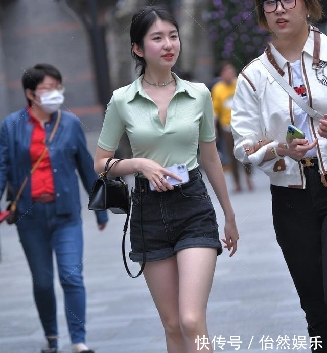 造型 气温回暖,时髦精尝试“短裤+T恤”,秀出了清爽靓丽的造型