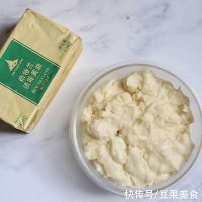 鲜酵母|黄油软餐包别再炒着吃，学我这样做，孩子抢着吃