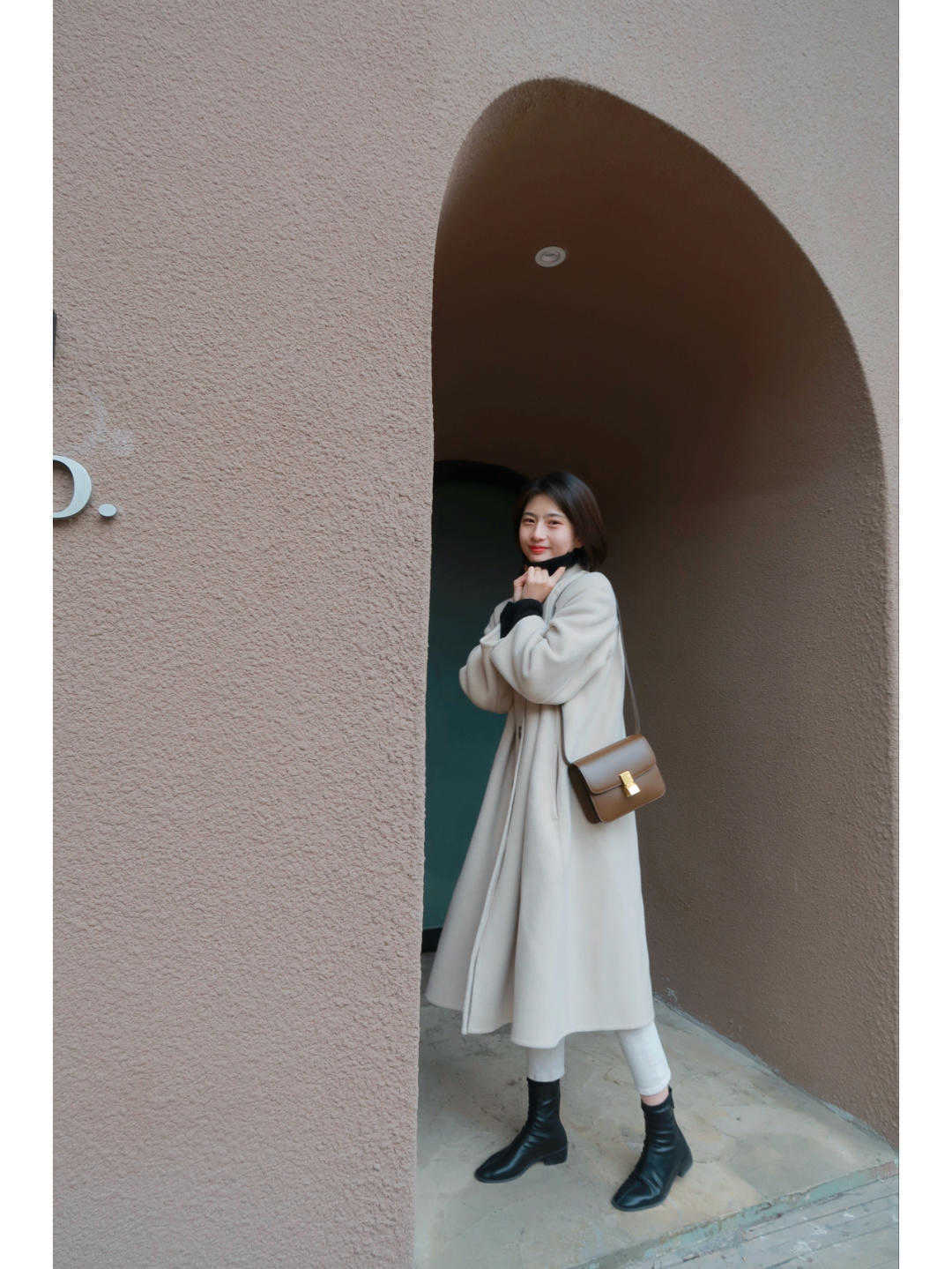 烟管裤|2021秋冬这几种大衣火了,洋气保暖又大方,怎么搭配都高级