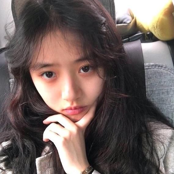 女生脸上有这3个“特征”,属于天生的“高级脸”,越看越惊艳