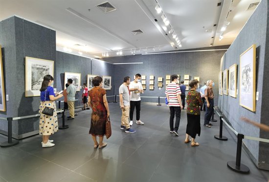 容桂街道#佛山市顺德区容桂街道举办叶其嘉何婉薇中国画作品展