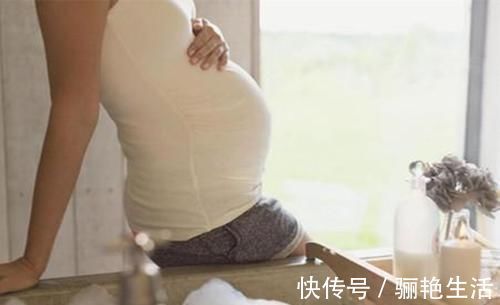 菌群平衡|孕期洗澡时这些部位不要乱搓,时间也要把控好,关系胎宝健康