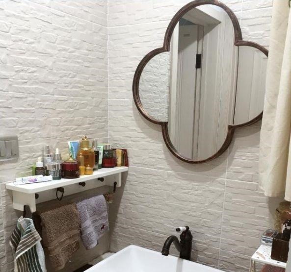 背景墙|老婆硬要把冰箱放玄关,墙上装木板,完工我愣了,这设计第一次见