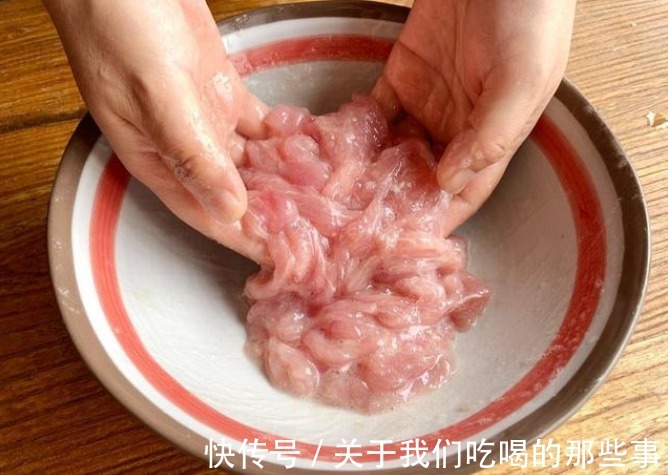 鲜香|无论炒啥肉,最忌直接炒,学会3个大厨技巧,滑嫩可口,鲜香不腥
