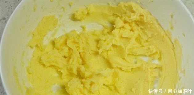 做法超简单的小饼干,一口酥脆,香甜美味,家里孩子超爱吃