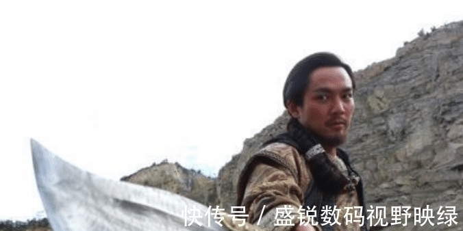 萧峰@金庸笔下最不合理的4个组合,成员原本都是仇人,却莫名化敌为友