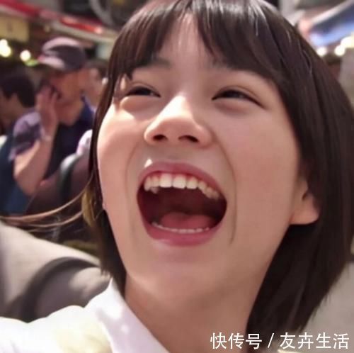 奔五|女生若有这3种脸蛋,趁早建议“留长发”,异性缘不请自来