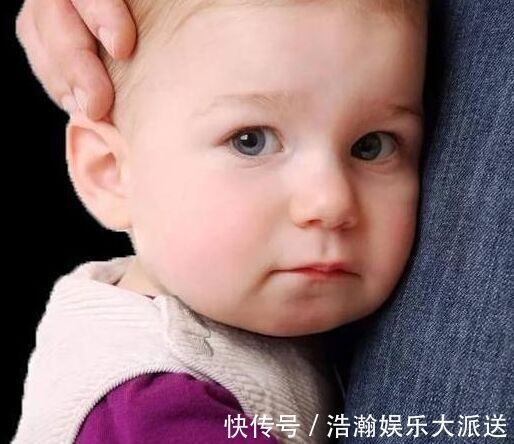 家长|3个行为说明你的孩子正在自卑，一些家长还以为是“懂事”的表现