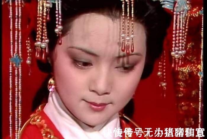 贾母@红楼梦 贾母为何没把薛宝钗列为孙媳妇名单——莺儿一语道破