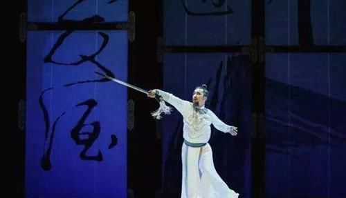 皮鼓|李白《将进酒》无人能及？李贺不信挑战一首，结果比李白更胜一筹